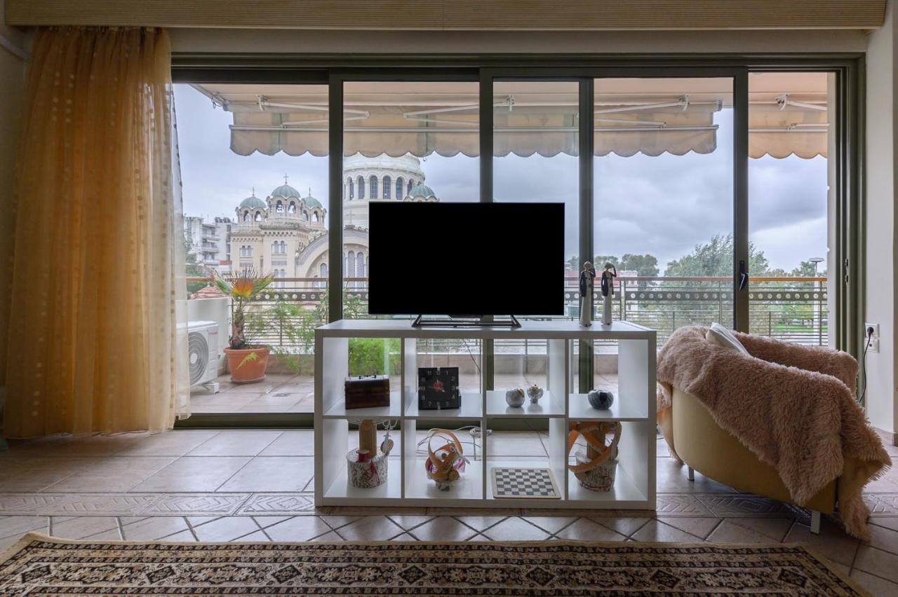 3Bd Apartment In The Center - Self Check In Patras Exterior photo